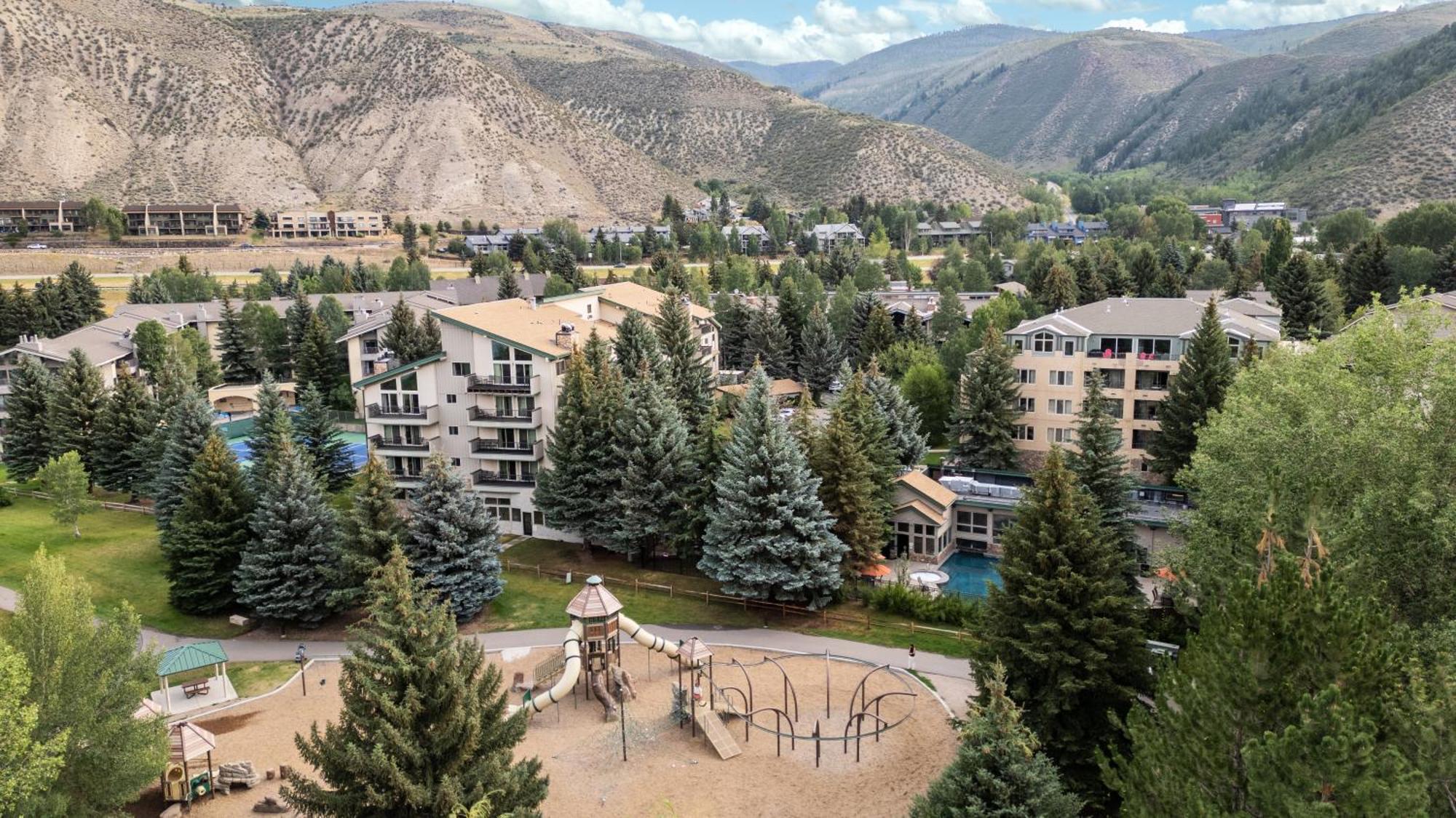 Falcon Point Эйвон Экстерьер фото